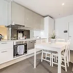 Sakura Apartment